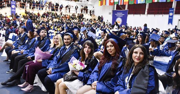 DAÜ 2025–2026 Güz Mezuniyeti ile 700’ü Aşkın Yeni Mezun Verdi